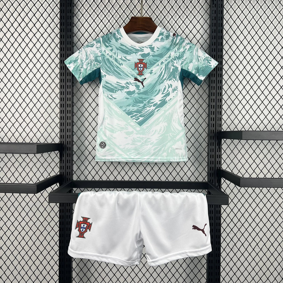 Kit Enfant Portugal Extérieur 2026/2027