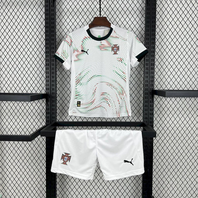 Kit Enfant Portugal 2025/2026