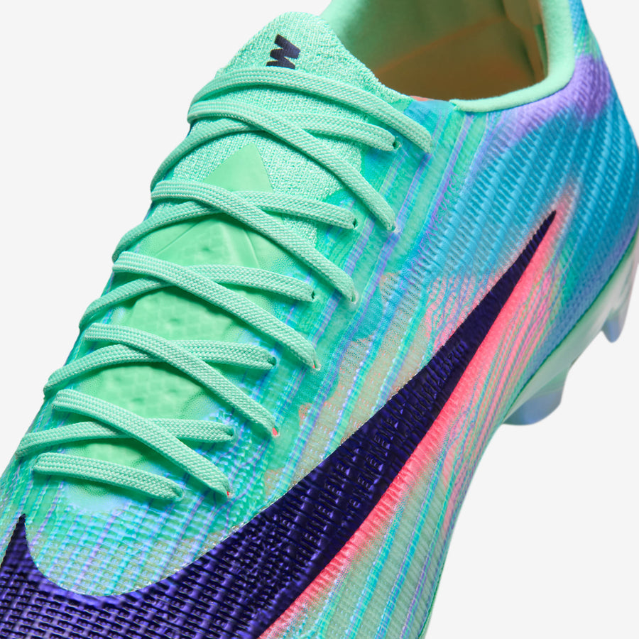Crampons Air Zoom Mercurial Superfly 11 Elite FG Sam Kerr - Vert Glow/Fuchsia/Bleu Lagon