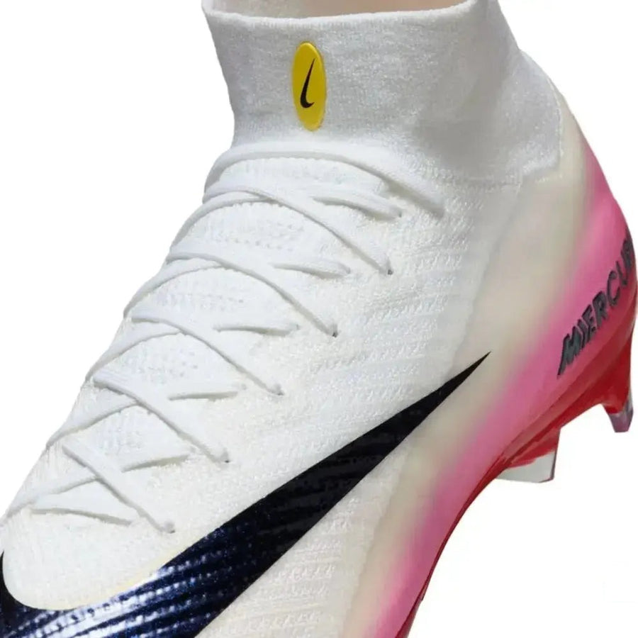 Crampons Superfly 10 Elite FG Fear Nothing - Blanc/Dégradé rose
