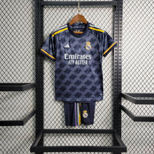 Kit Enfant Real Madrid 2024/2025