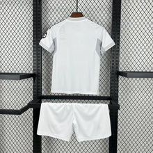 Kit Enfant Real Madrid 2025/2026