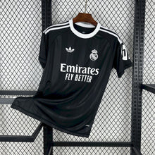 Maillot Real Madrid Avant-Match 2025/2026