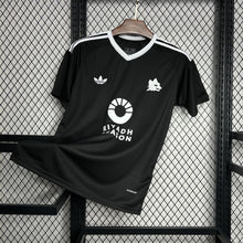 Maillot Roma Avant-Match 2024/2025