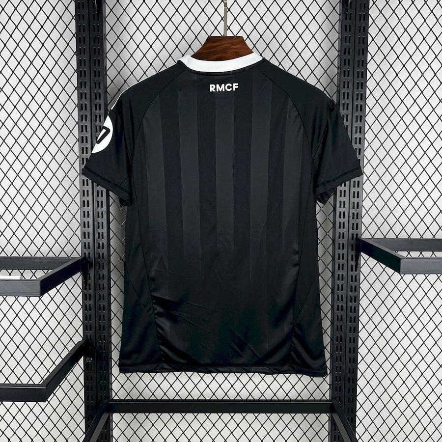 Maillot Real Madrid Avant-Match 2025/2026