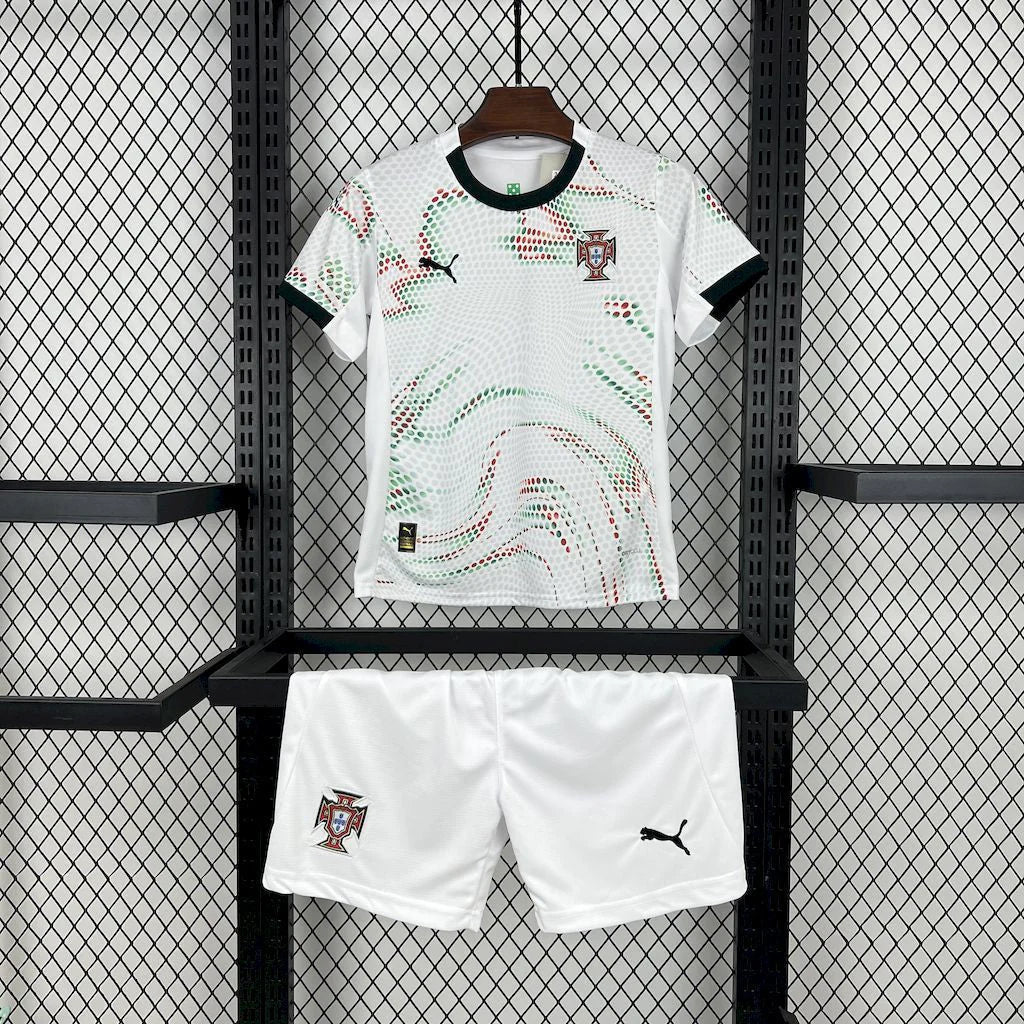 Kit Enfant Portugal 2025/2026