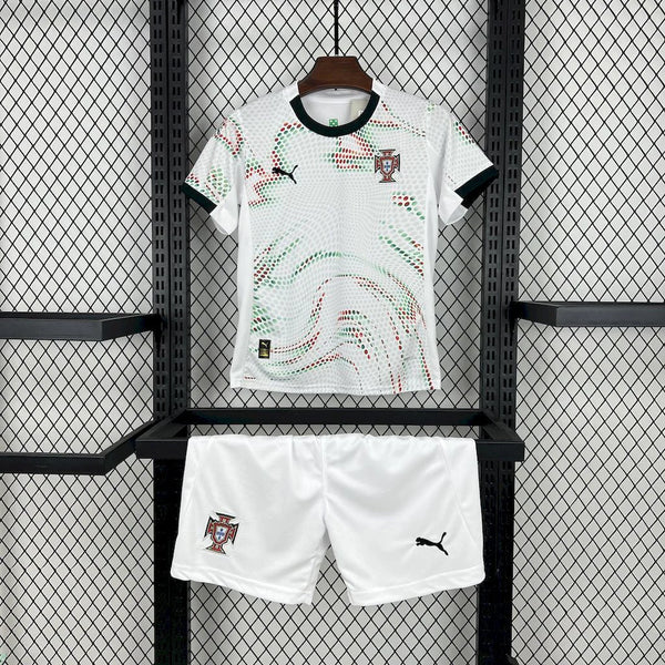 Kit Enfant Portugal 2025/2026