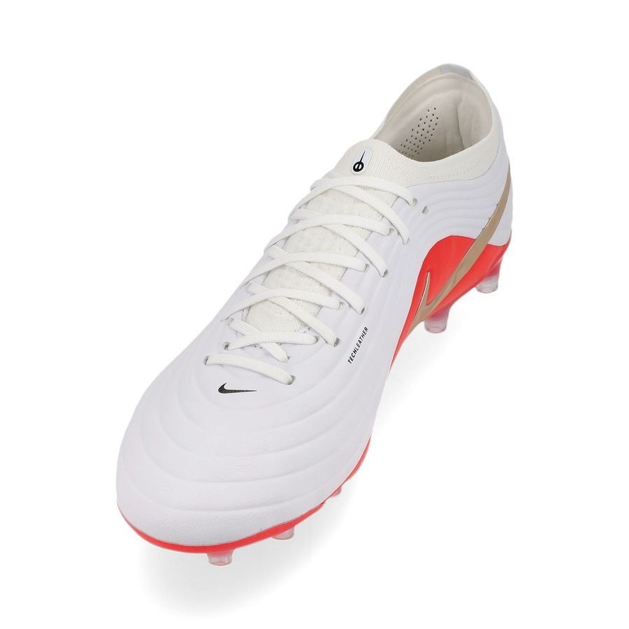 Crampons Tiempo Maestro Elite AG-PRO - Break 'Em