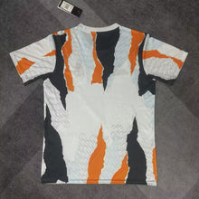 Maillot Real Madrid Avant-Match 2024/2025