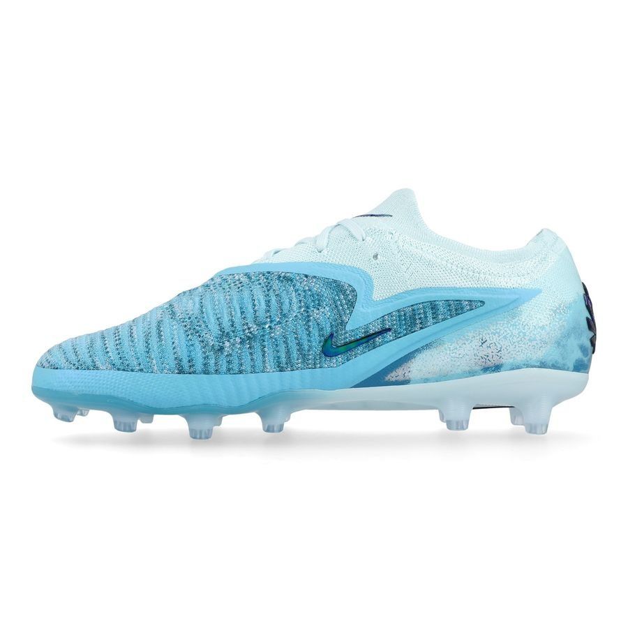 Crampons Phantom 6 Elite Low Cut AG Erling Haaland Chapter 5 - Bleu Baltique/Glacier